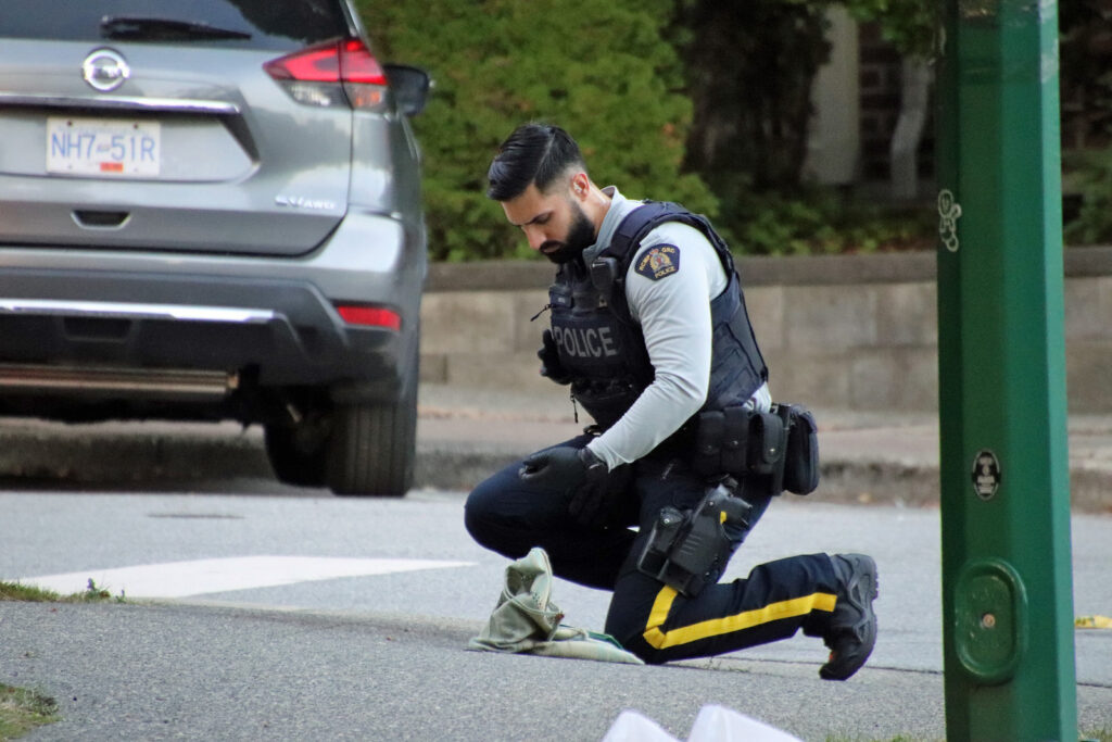 Pedestrian dead after crash in North Burnaby, RCMP says