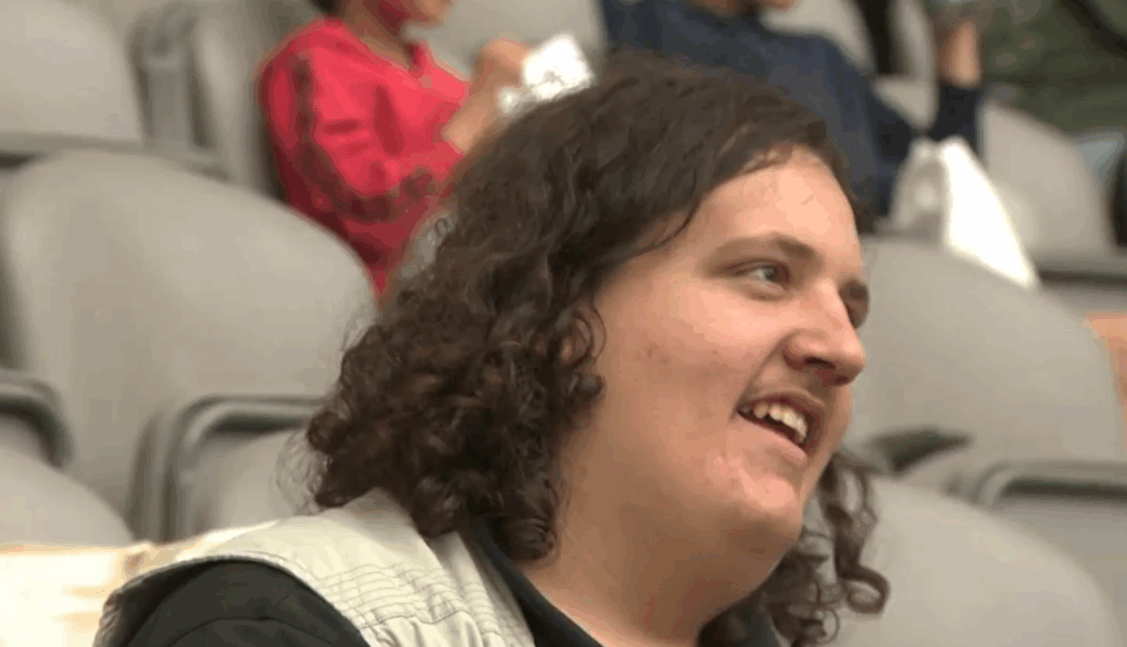 Movie screening organized by Kids Up Front Vancouver brings joy to families